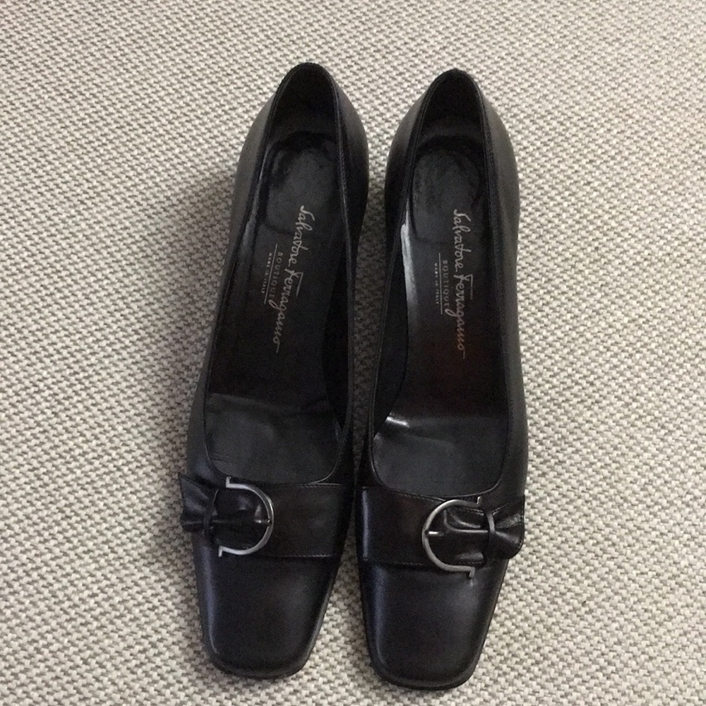 Ferragamo Ladies Shoes.